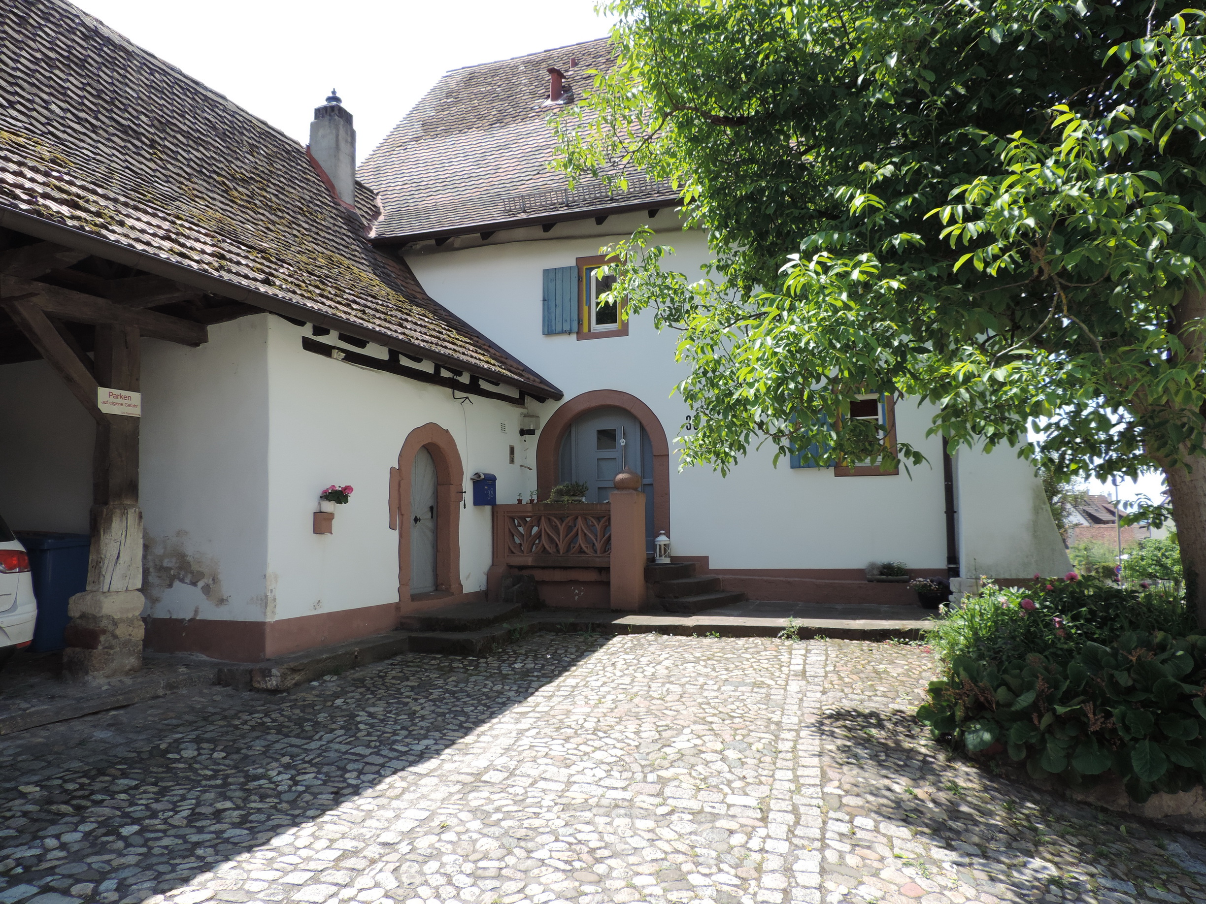 170528096_B_Winzerhof