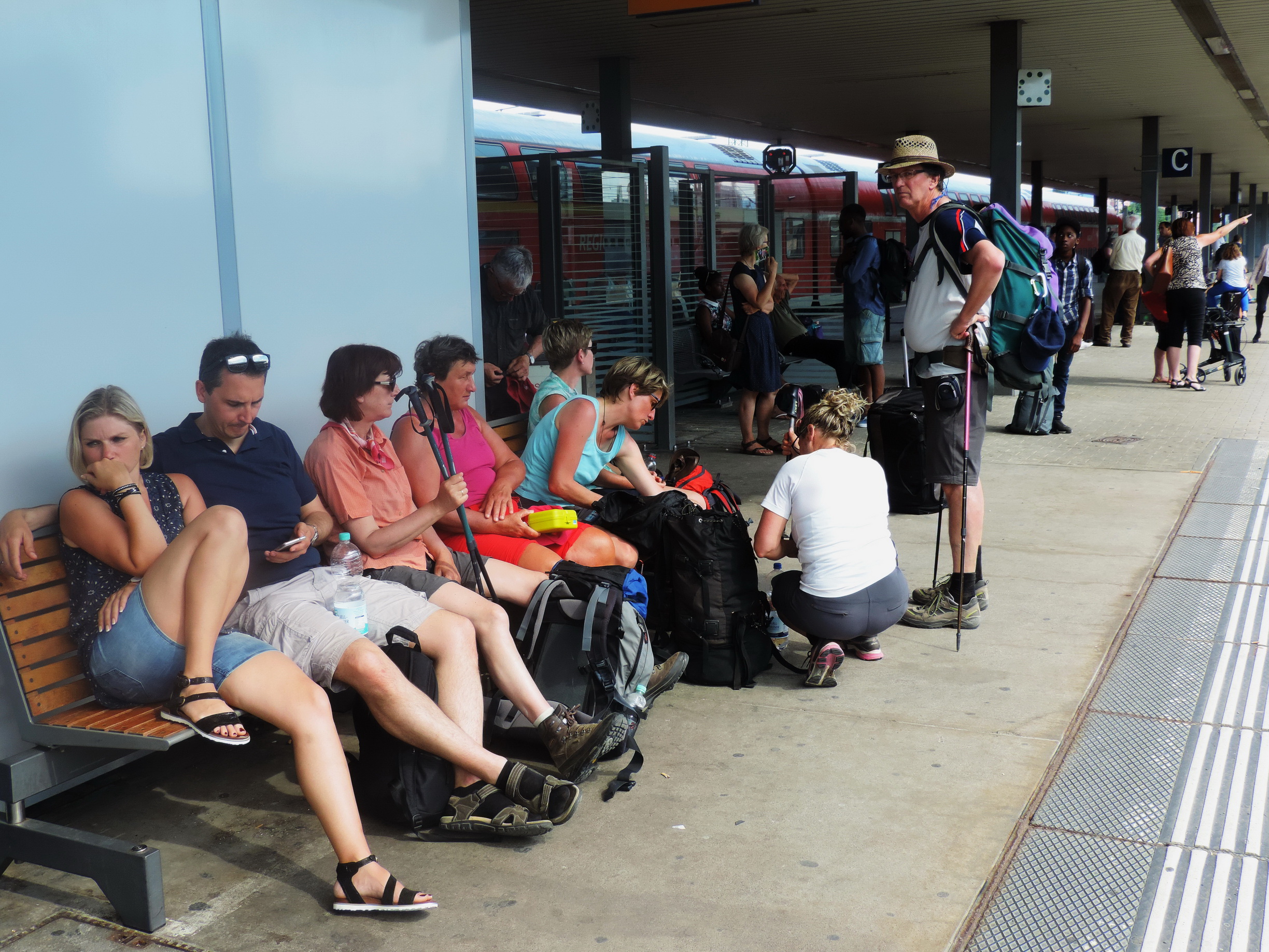 170528144_B_Basel Bahnhof