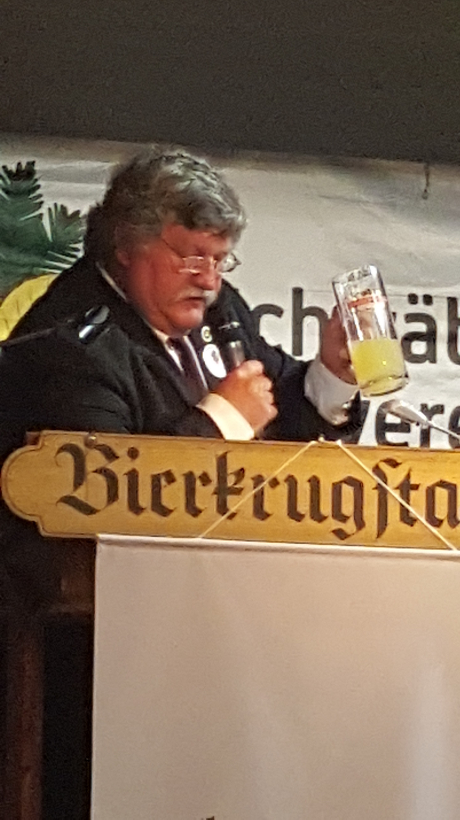 180527053_B_Vorstand