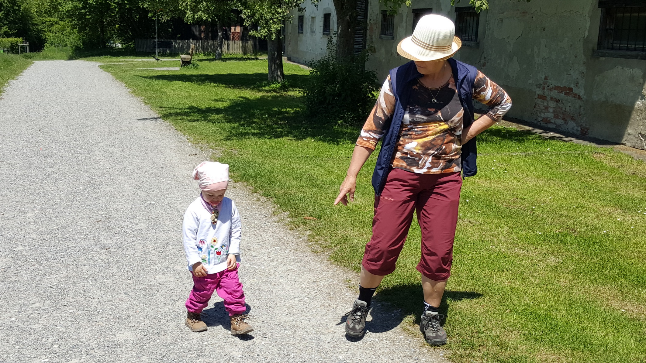 190601010_B_Emma zum Stillen Bach