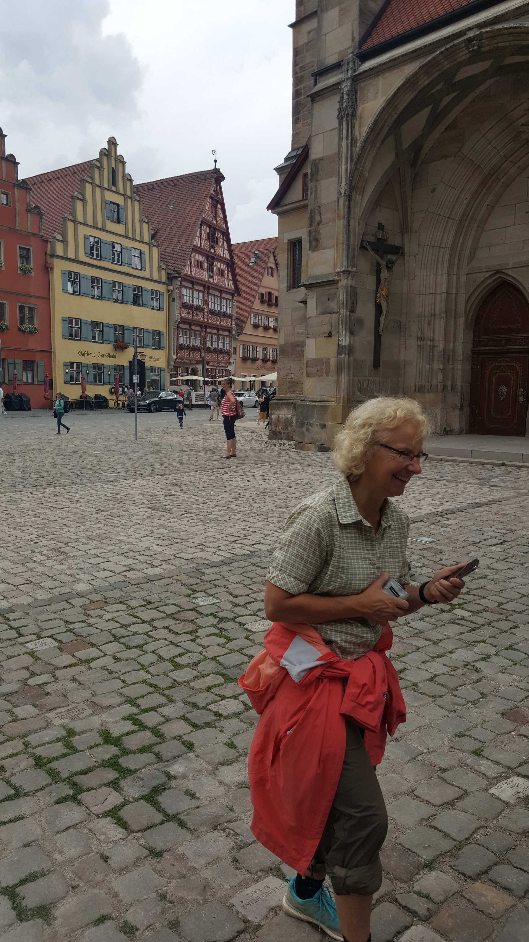 190622092_B_