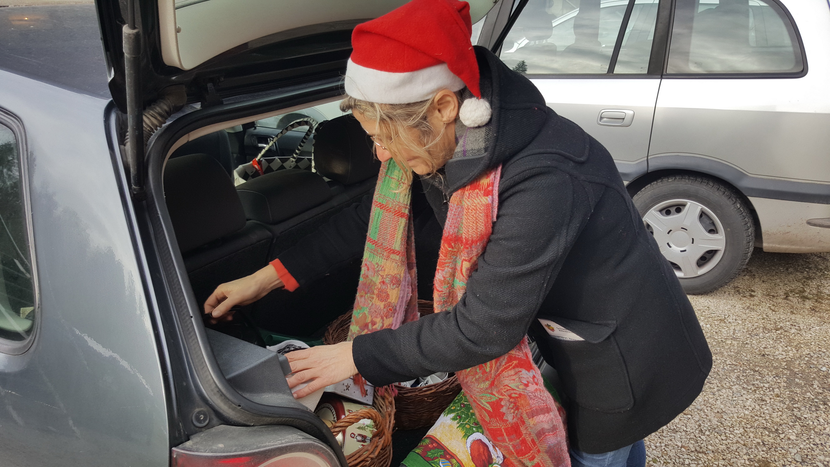20191208038_B_Nikolaus-Ulli-mit-Gluehmost