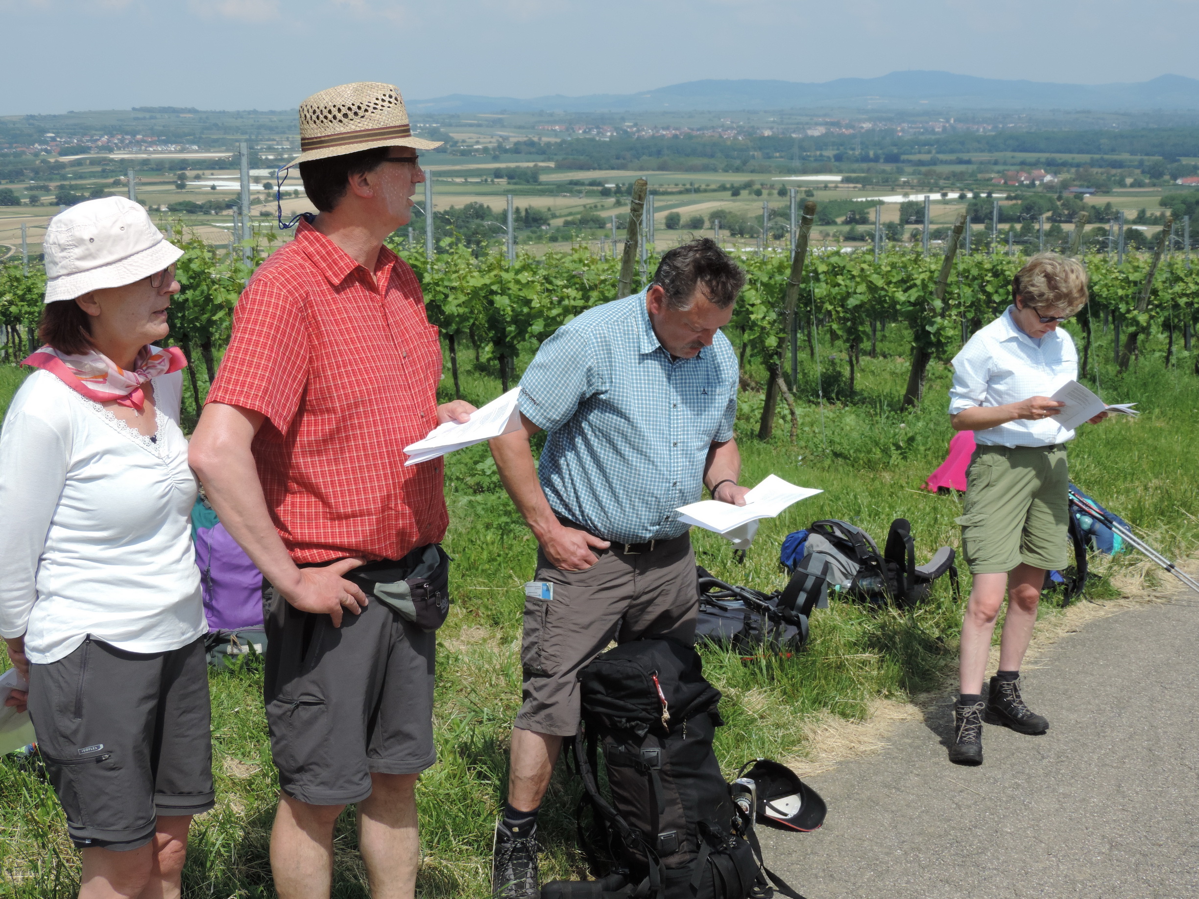 170525054_B_Andacht am Wegkreuz